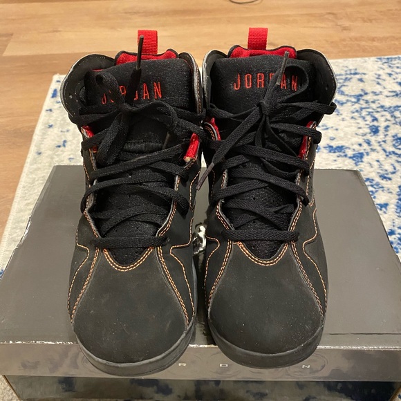 Air Jordan Citrus 7s - Picture 5 of 7